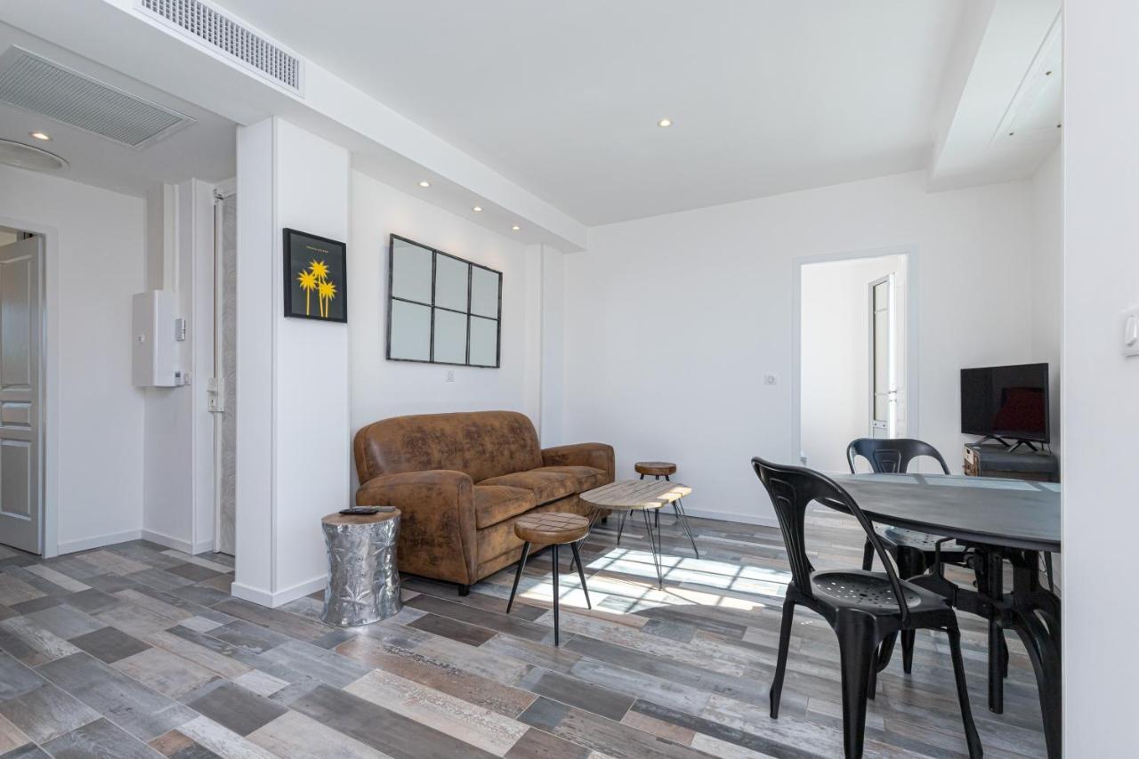 Squared Head-Apartment With Terrace In 尼斯 外观 照片